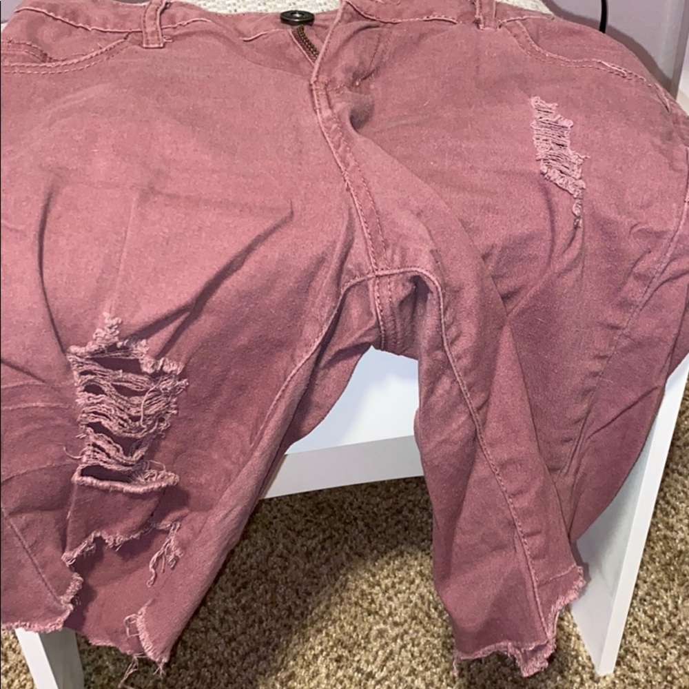 Shorts - Picture 2 of 4
